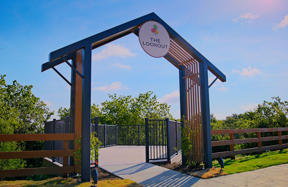 The entrance to the Lookout platform at Treeline